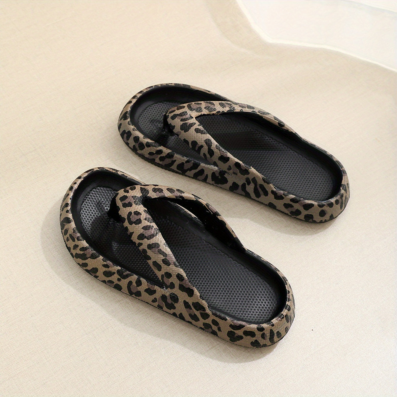 Women's Fashion Leopard Print Flip Flops