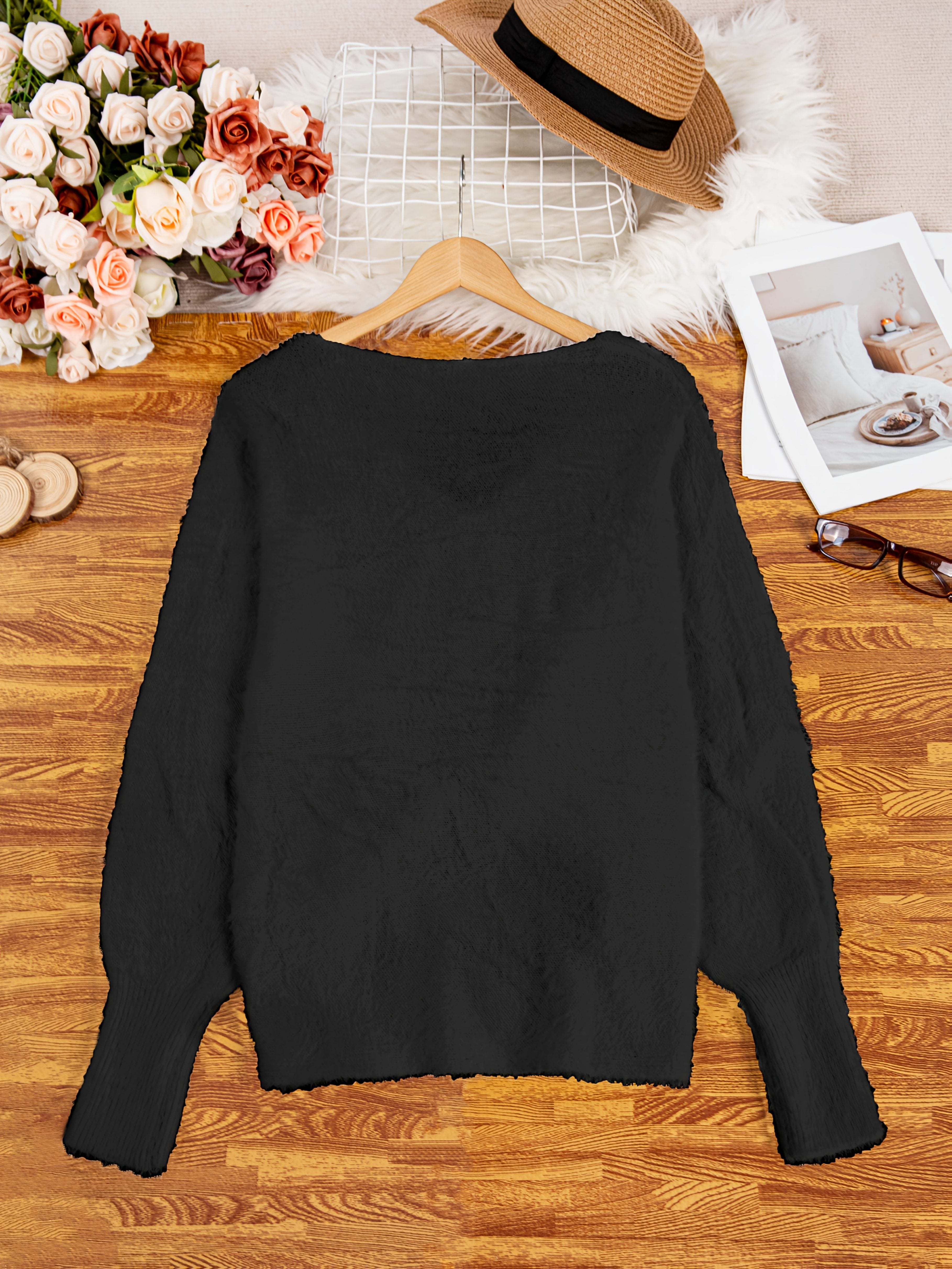 Women's Plus Size Casual V-Neck Knit Sweater with Batwing Sleeves