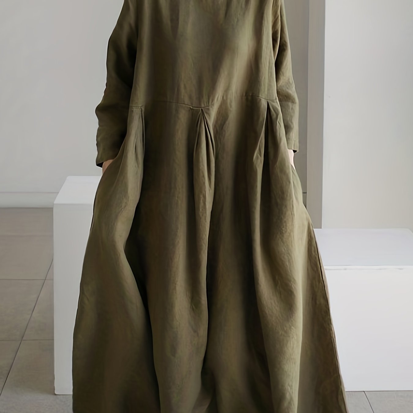Chic Solid Maxi Dress with Pleated Hem
