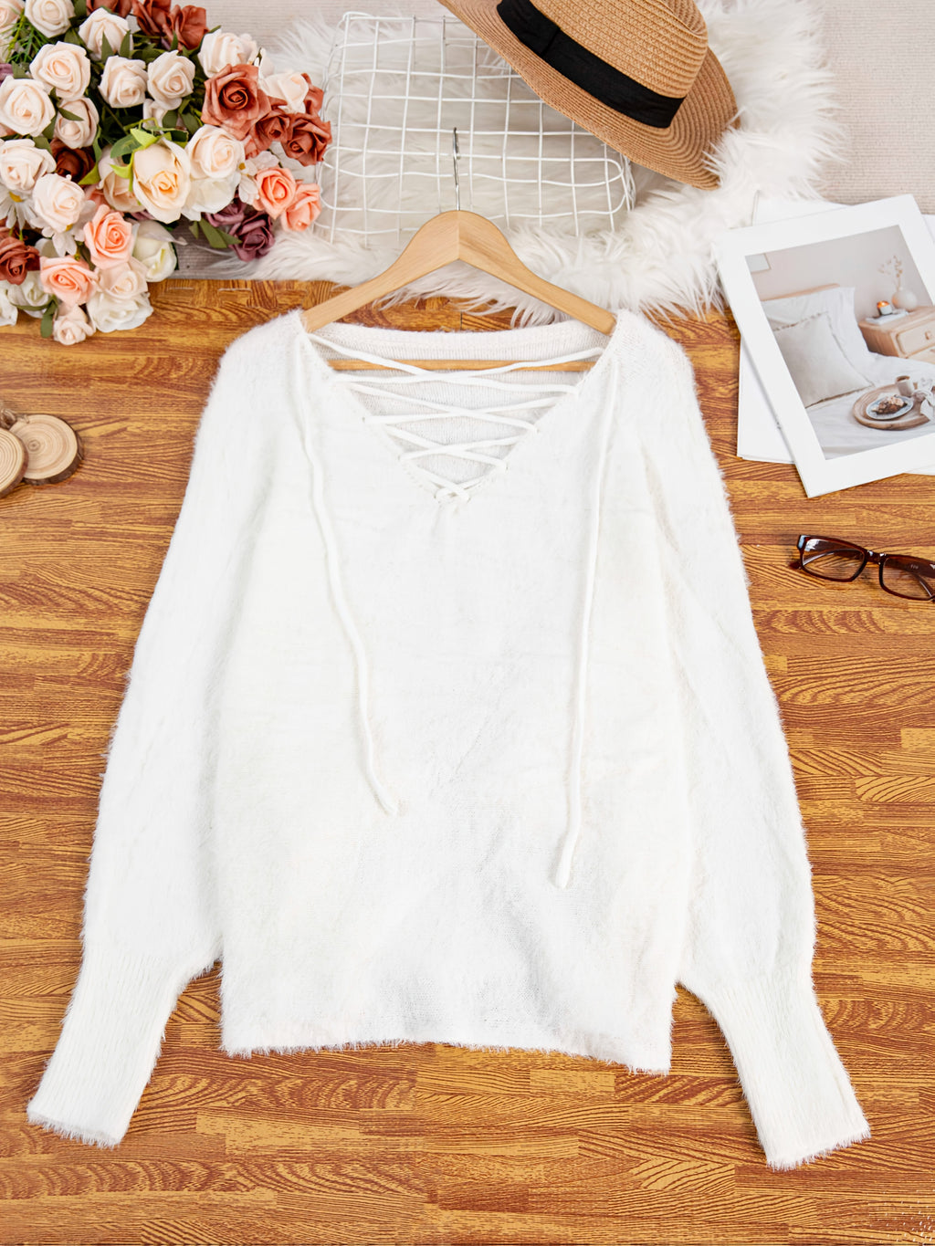 Women's Plus Size Casual V-Neck Knit Sweater with Batwing Sleeves