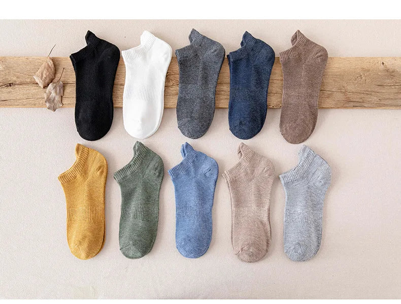 Mens Sport Socks Casual Fashion Solid Color