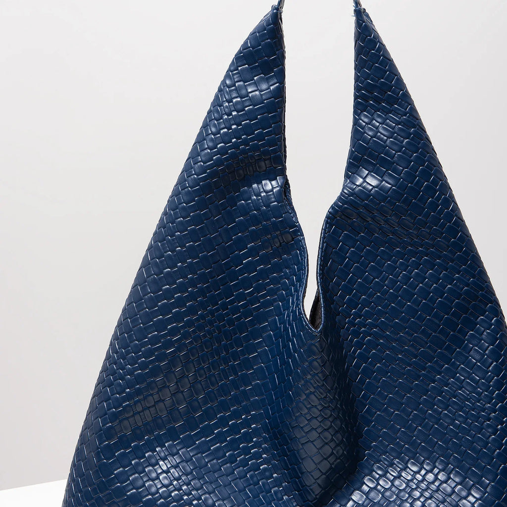 Minimalist Retro Hobo Bag for Women