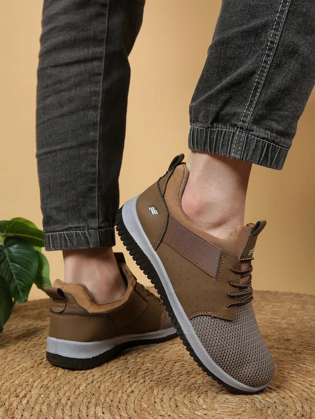 Men's casual shoes, unique and stylish design