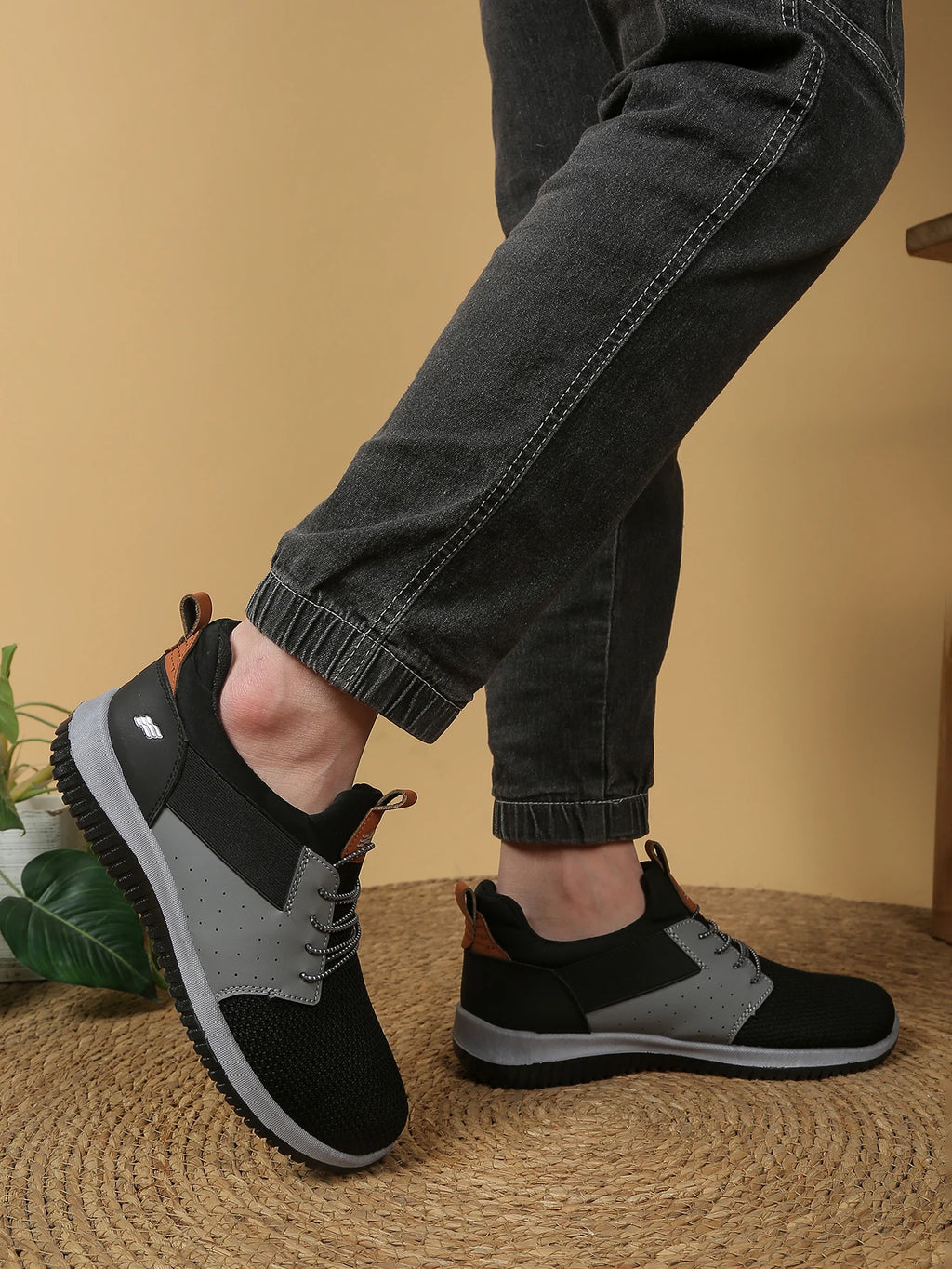 Men's casual shoes, unique and stylish design
