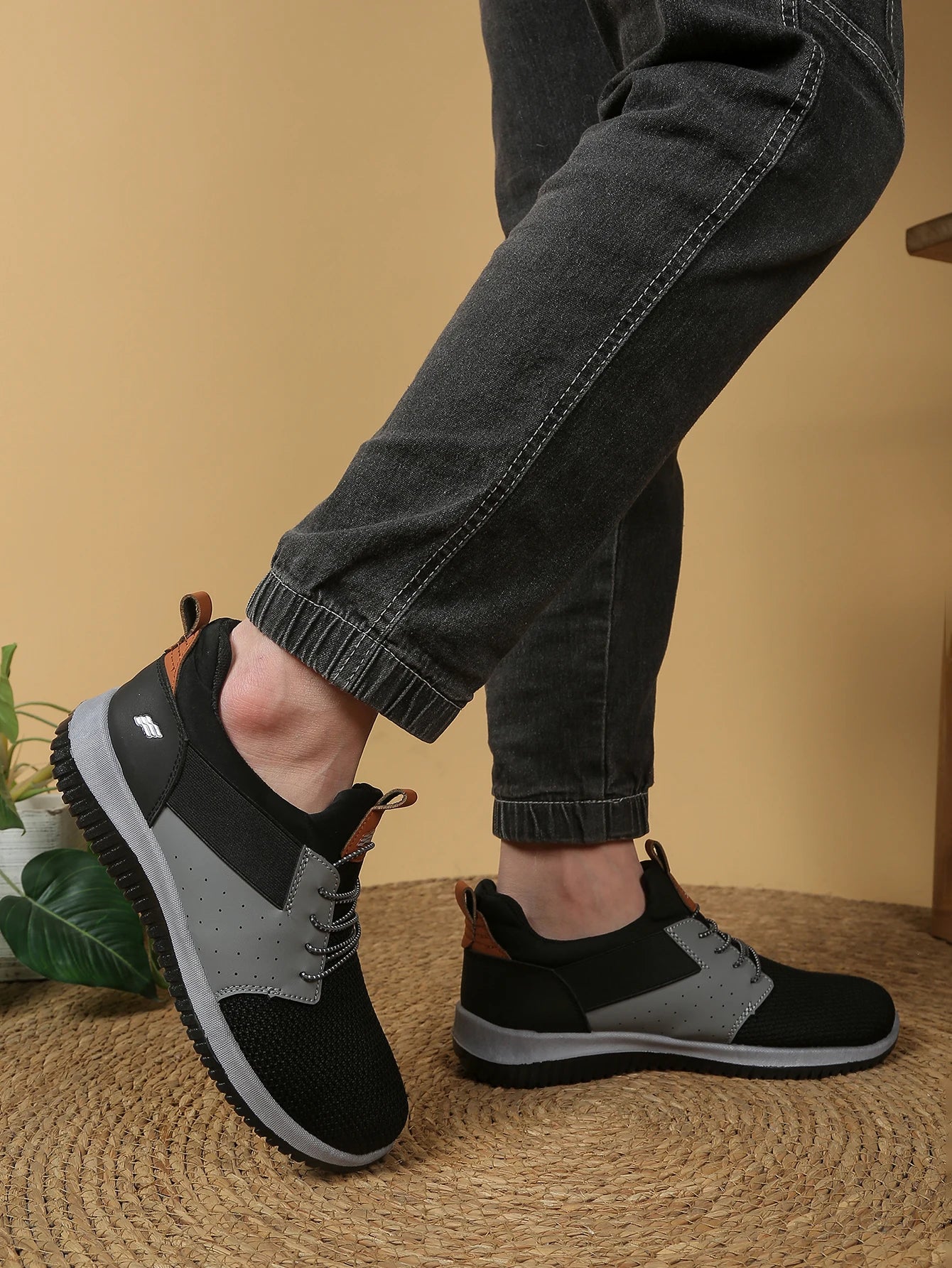 Men's casual shoes, unique and stylish design