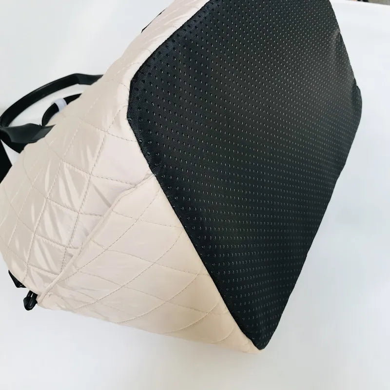 Car mounted dog kennel cat crossbody bag handbag