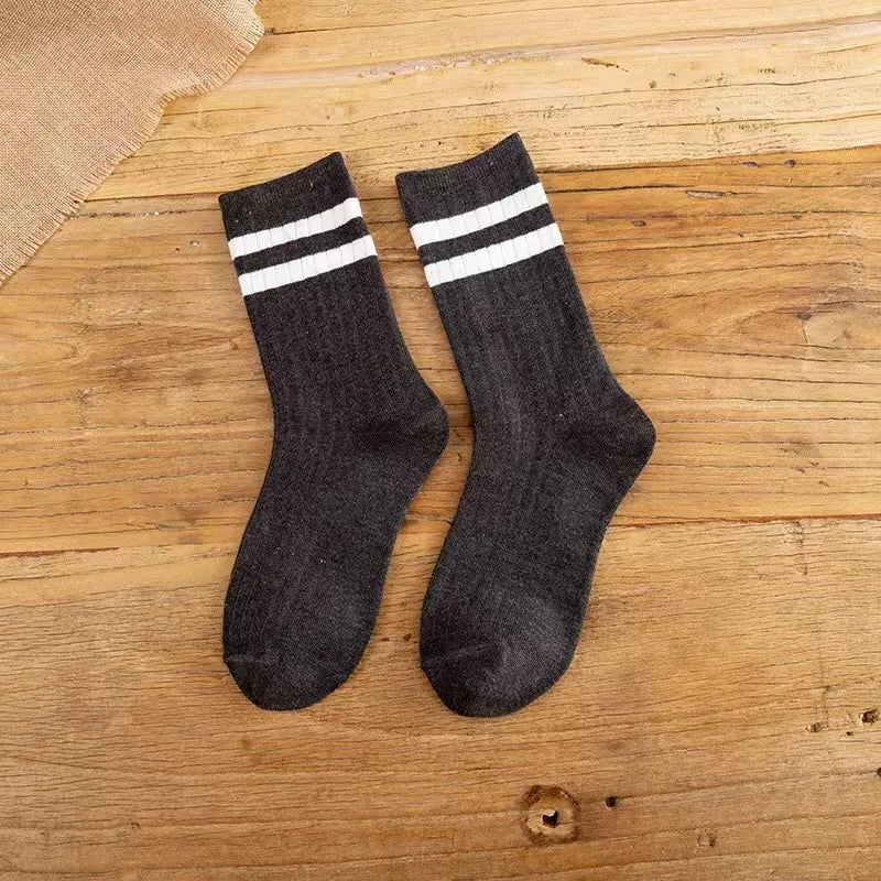1 Pairs/Lot Knitted Striped Cotton Mens Socks Hit Trendy Japan Korea Harajuku Socks Man Male Calcetines