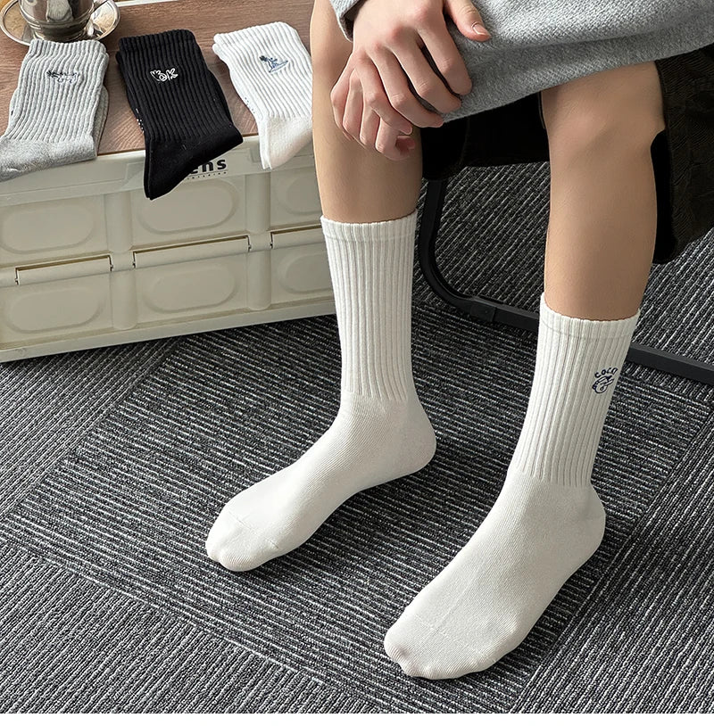Men's Socks New Embroidery Fashion Solid Color