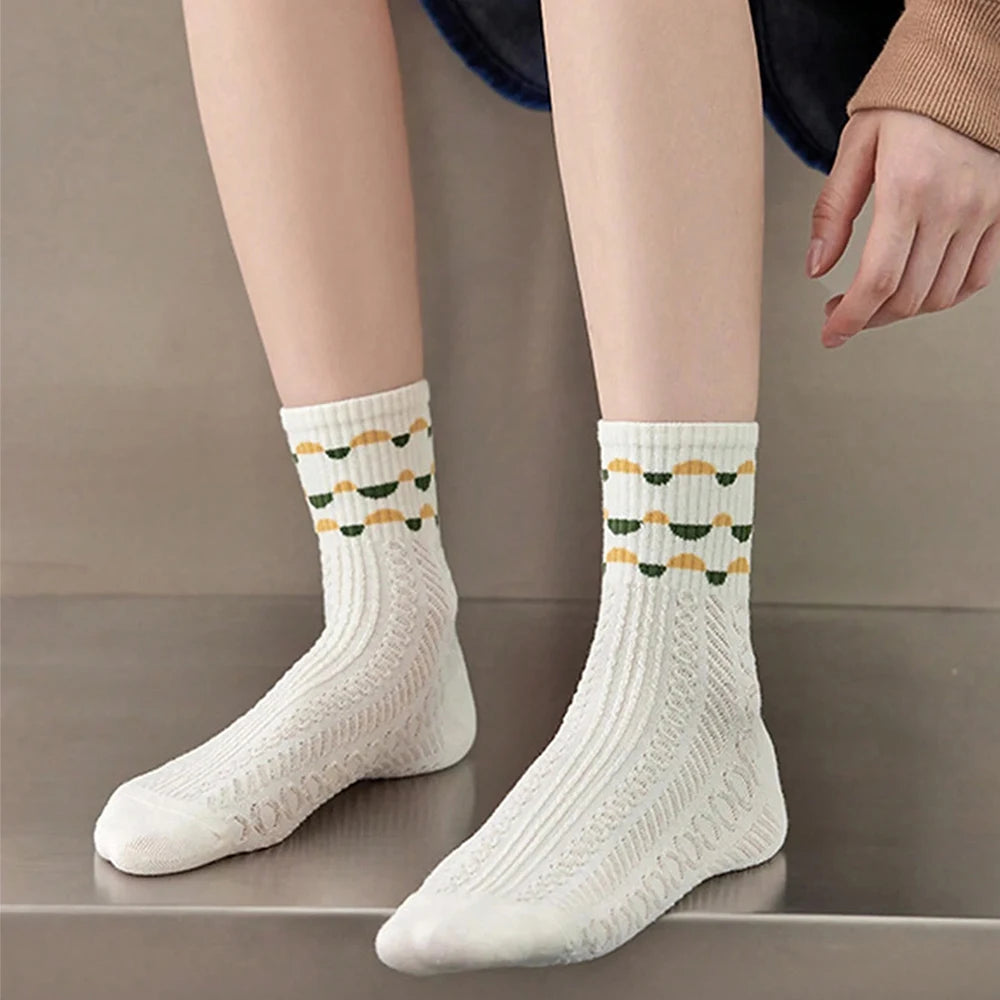 10 Pairs Women Cartoon Socks Creative Fashionable Printed Socks Soft Comfortable Lightweight Green Bottomed Midlength Socks