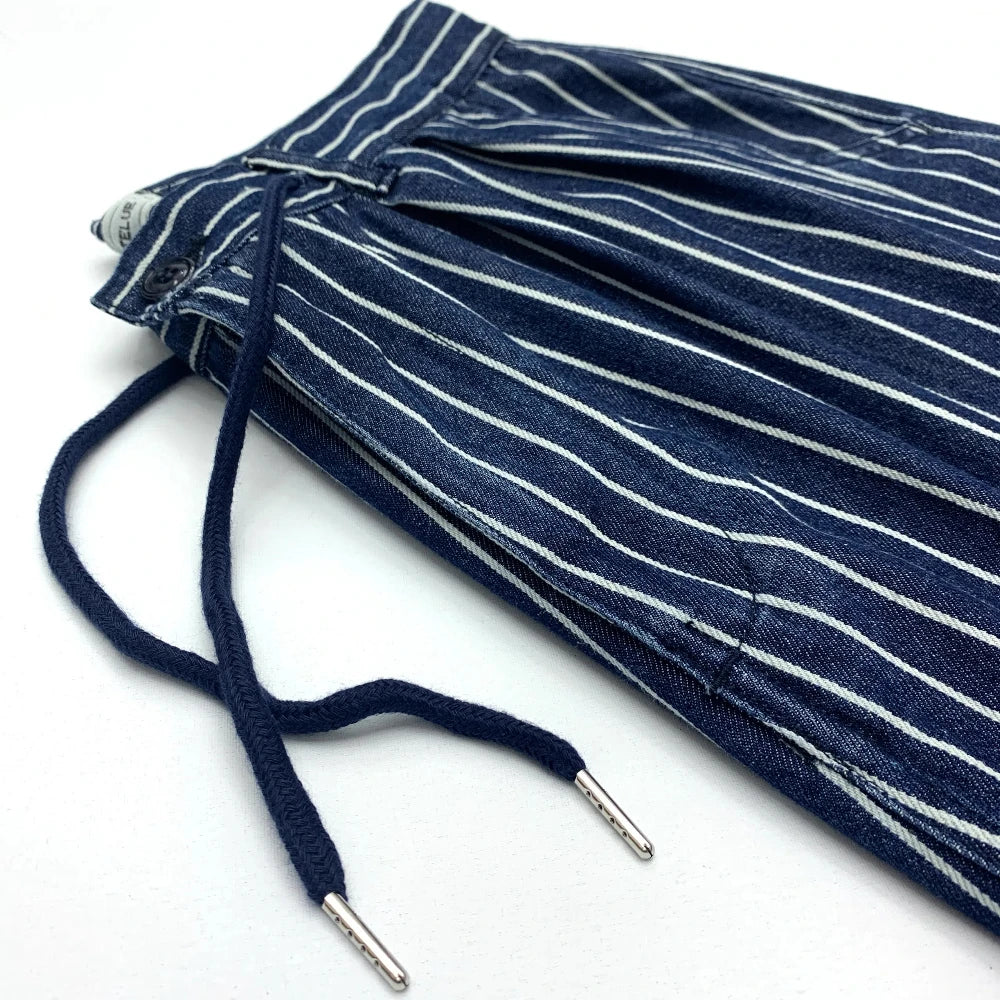 Striped slacks Loose straight