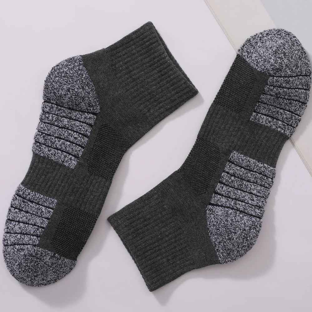 Men Socks Cotton Breathable Mid-calf Socks