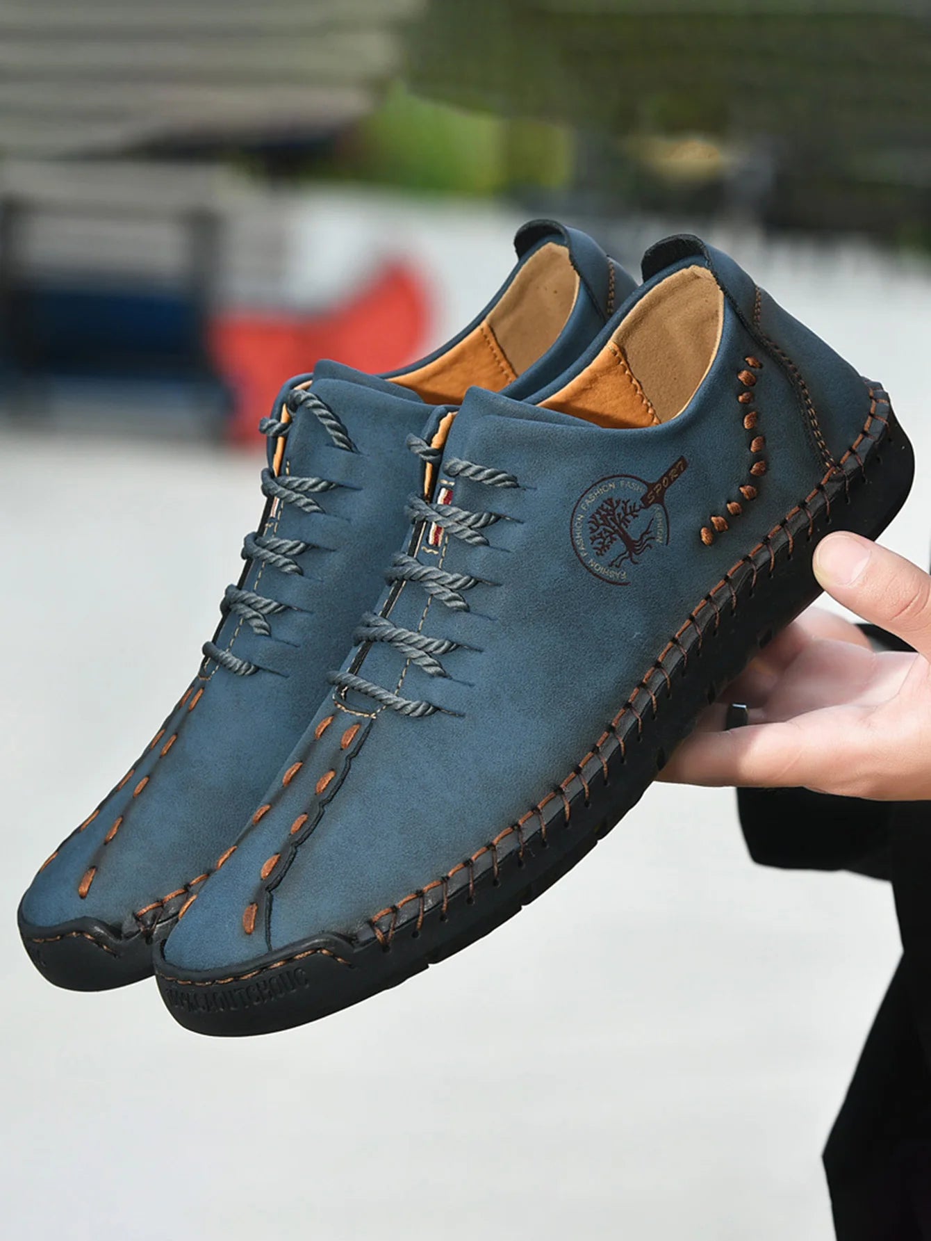 Men's Fashionable Retro Hand-Stitched Casual Shoes