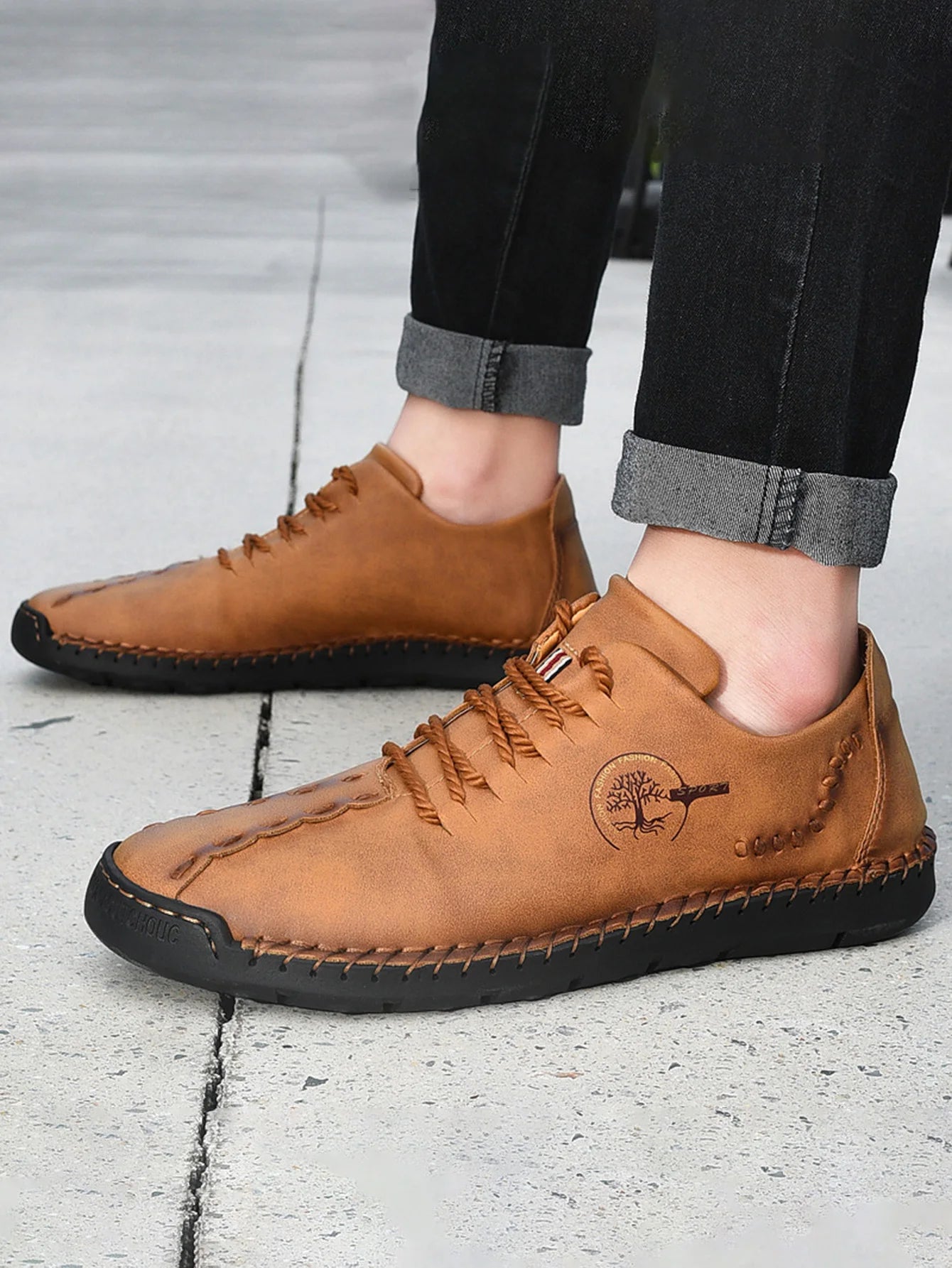 Men's Fashionable Retro Hand-Stitched Casual Shoes