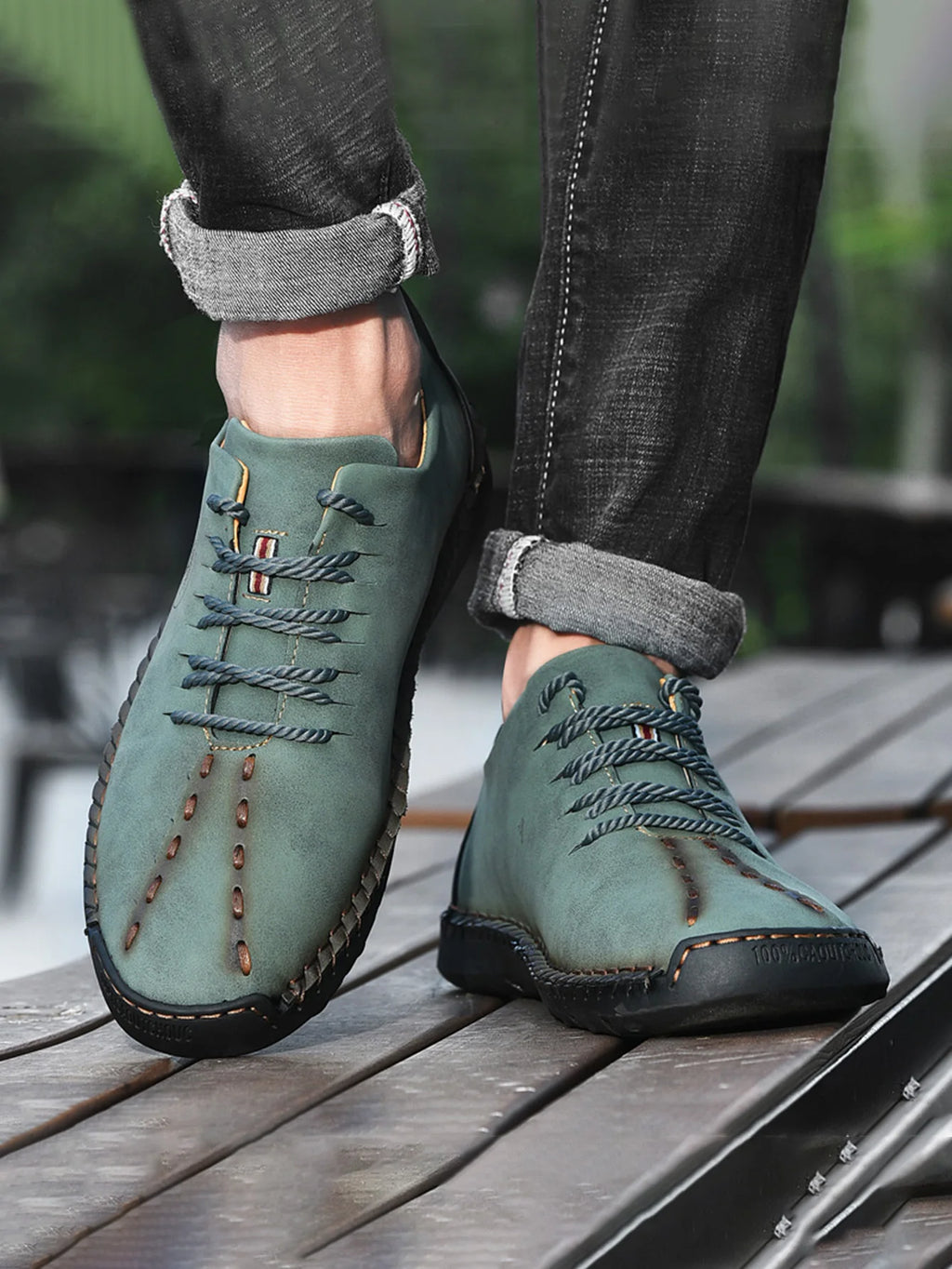 Men's Fashionable Retro Hand-Stitched Casual Shoes