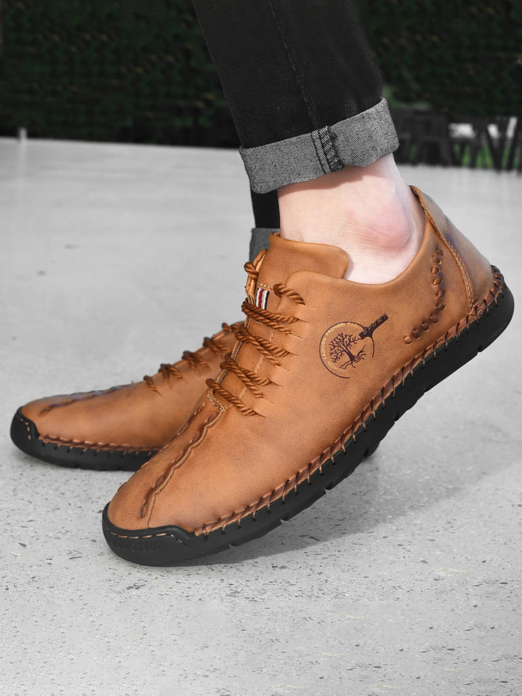 Men's Fashionable Retro Hand-Stitched Casual Shoes