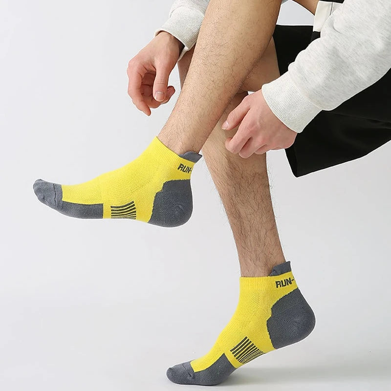 1/5 Pairs Fashionable New Casual and Comfortable Men's Short Socks for Spring Sweat Absorbing Breathable Versatile Men's Socks