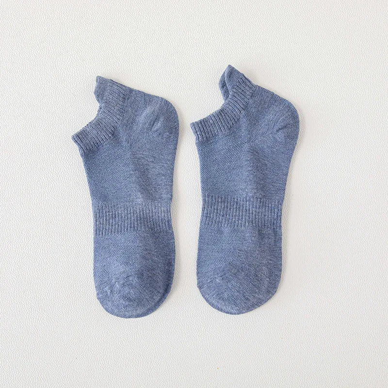 Mens Sport Socks Casual Fashion Solid Color