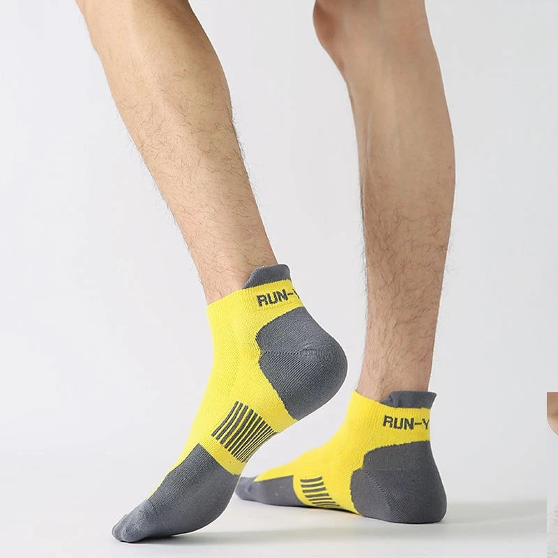 1/5 Pairs Fashionable New Casual and Comfortable Men's Short Socks for Spring Sweat Absorbing Breathable Versatile Men's Socks