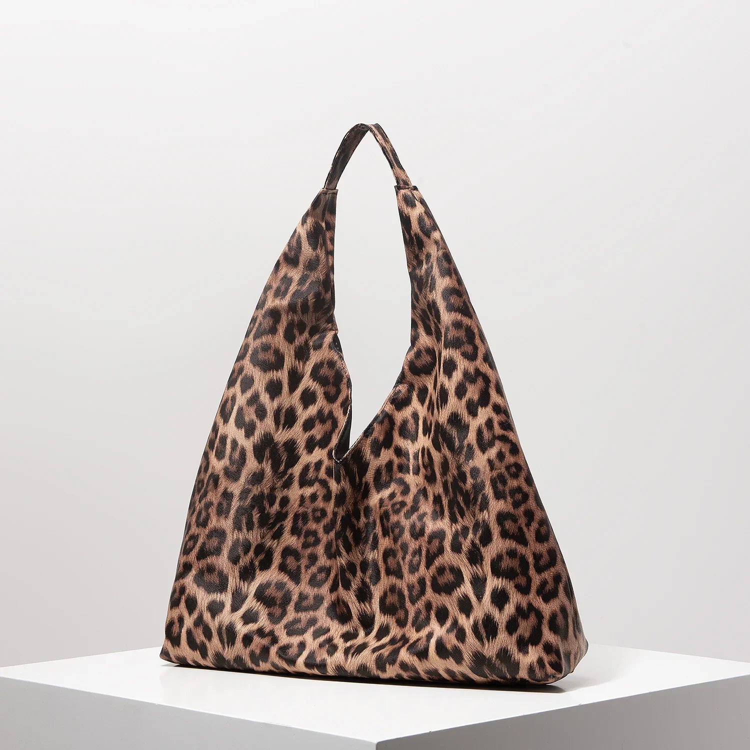Minimalist Retro Hobo Bag for Women