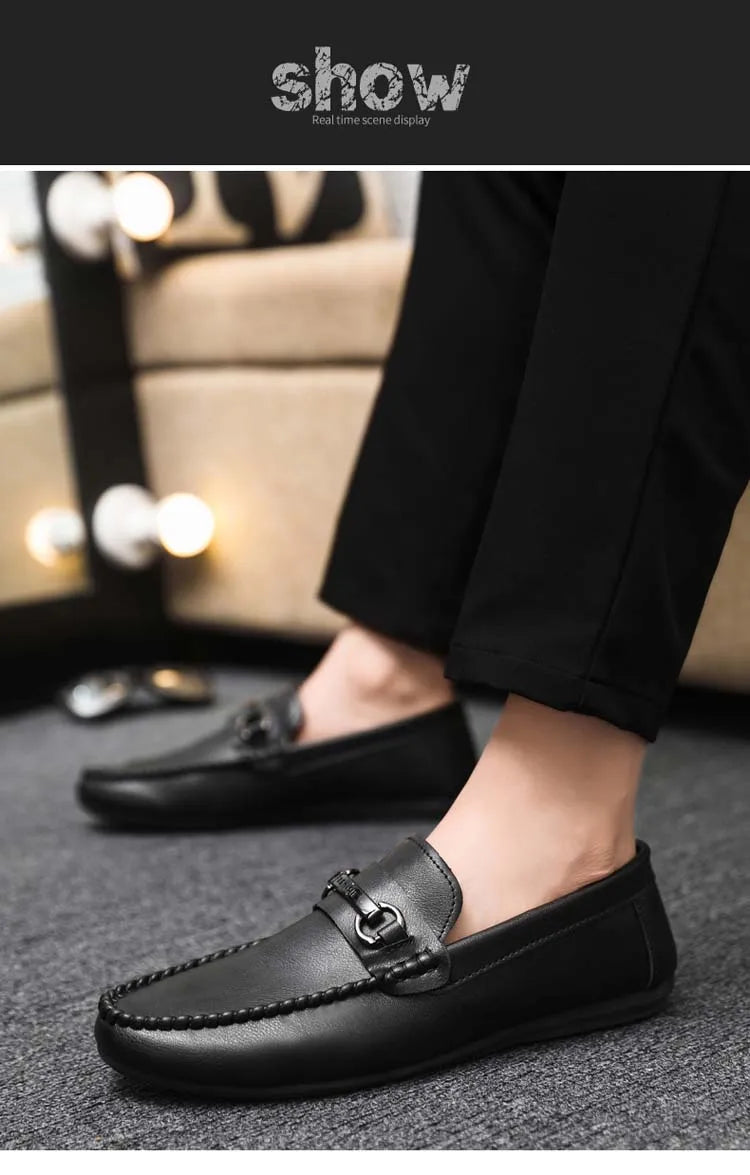 Breathable men's casual shoes