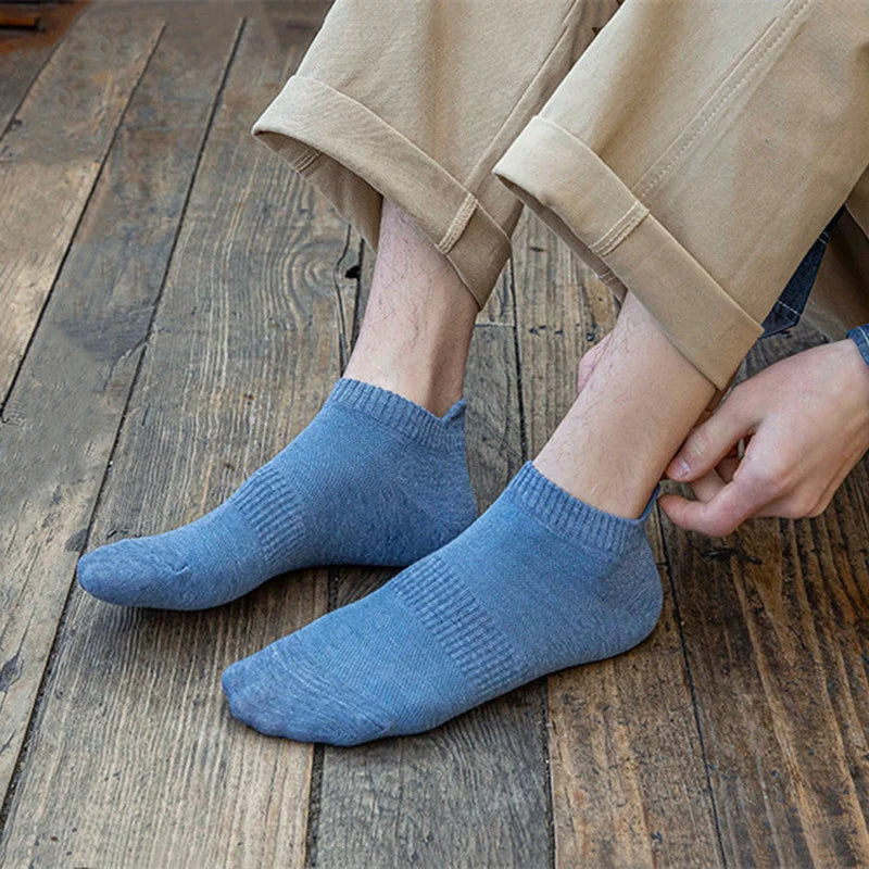 Mens Sport Socks Casual Fashion Solid Color