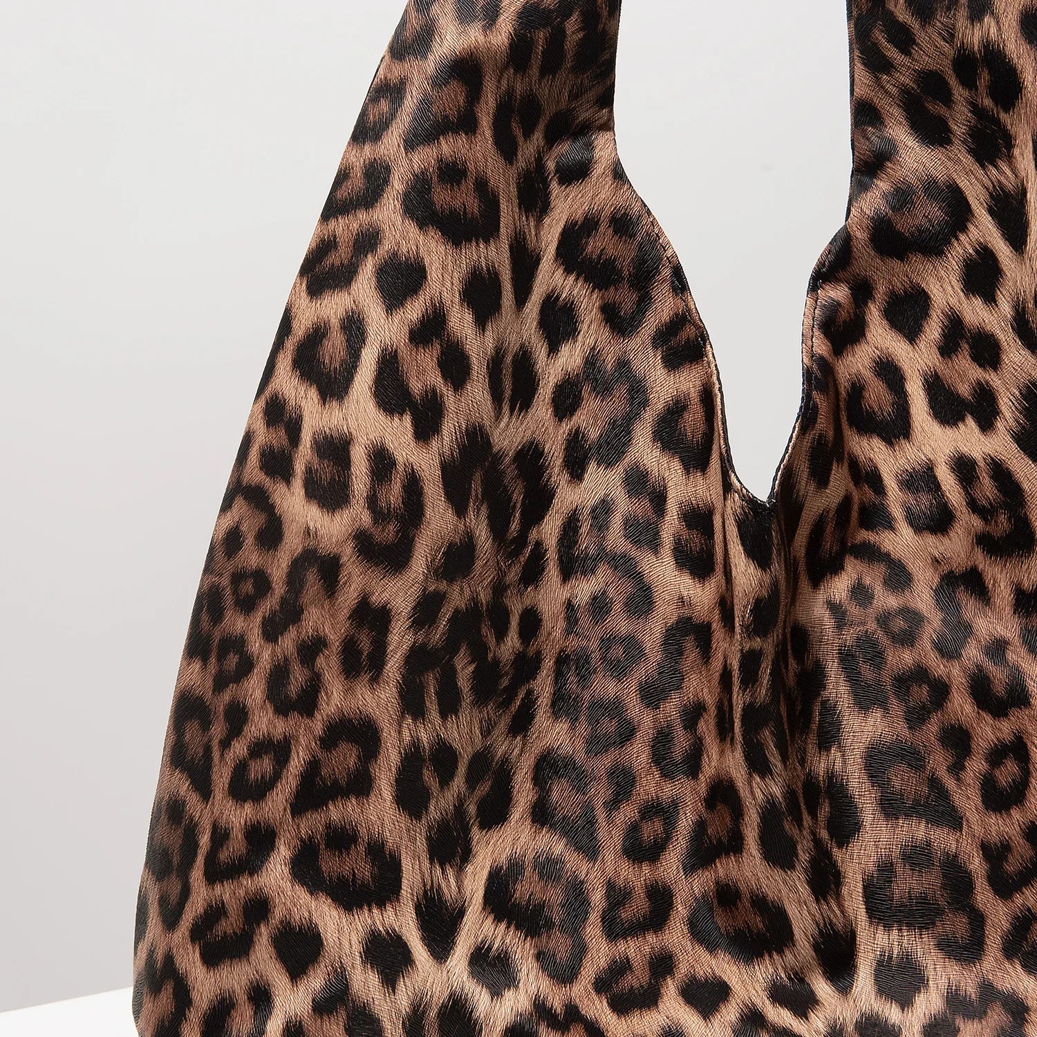 Minimalist Retro Hobo Bag for Women