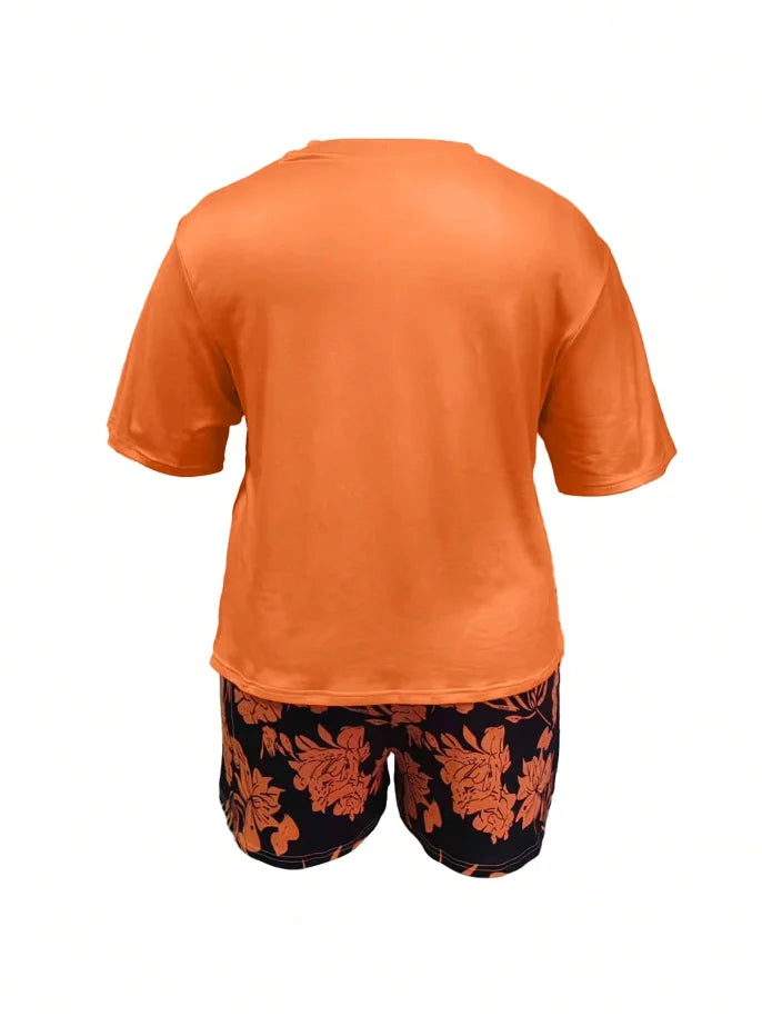 Plus Size 1XL-5XL Women's Fashion 2-piece Short Sleeved T-shirt and Printed Shorts Set