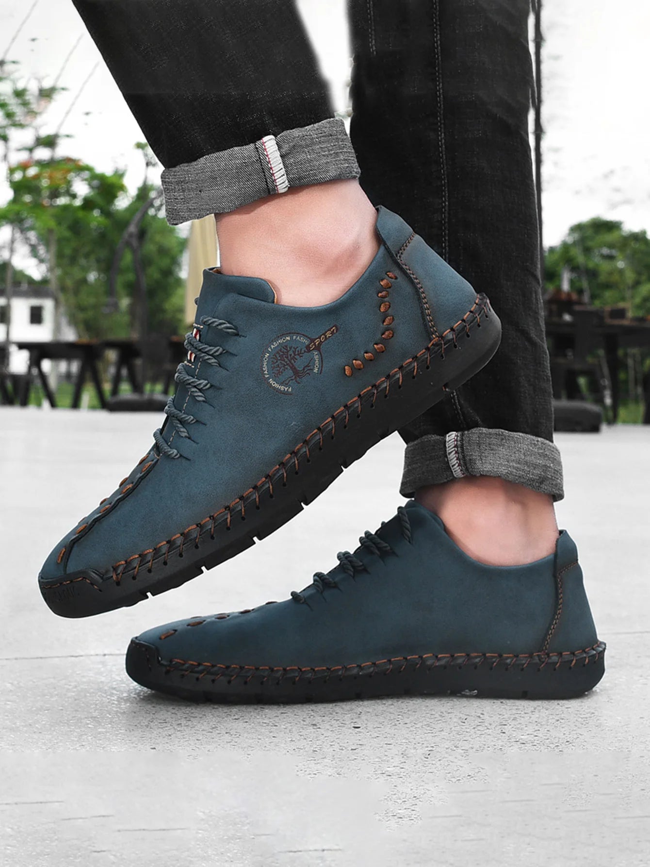 Men's Fashionable Retro Hand-Stitched Casual Shoes
