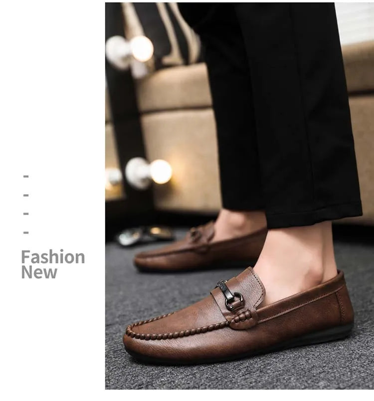 Breathable men's casual shoes