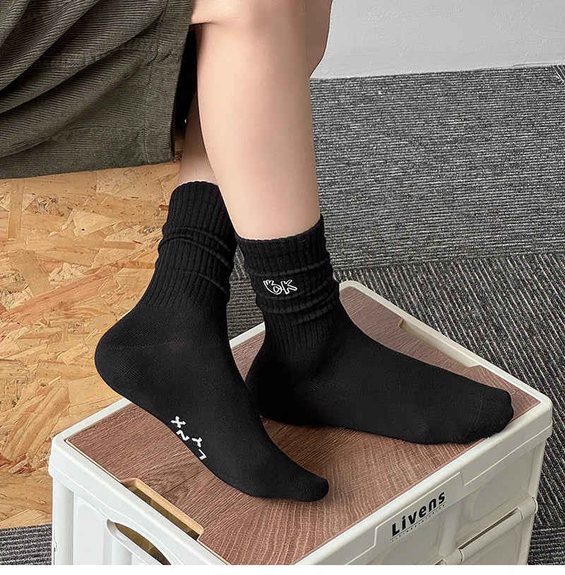 Men's Socks New Embroidery Fashion Solid Color