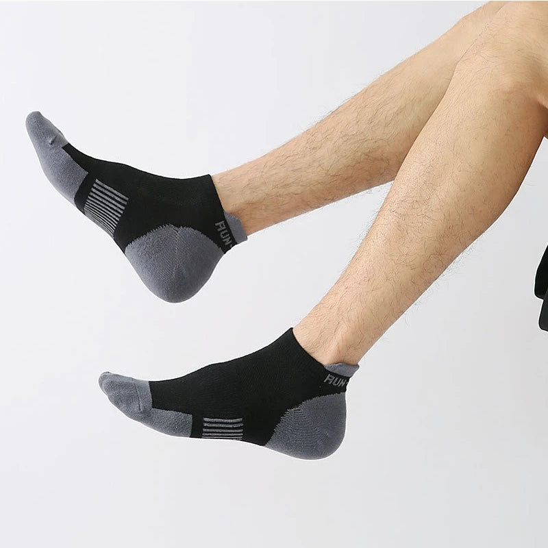 1/5 Pairs Fashionable New Casual and Comfortable Men's Short Socks for Spring Sweat Absorbing Breathable Versatile Men's Socks