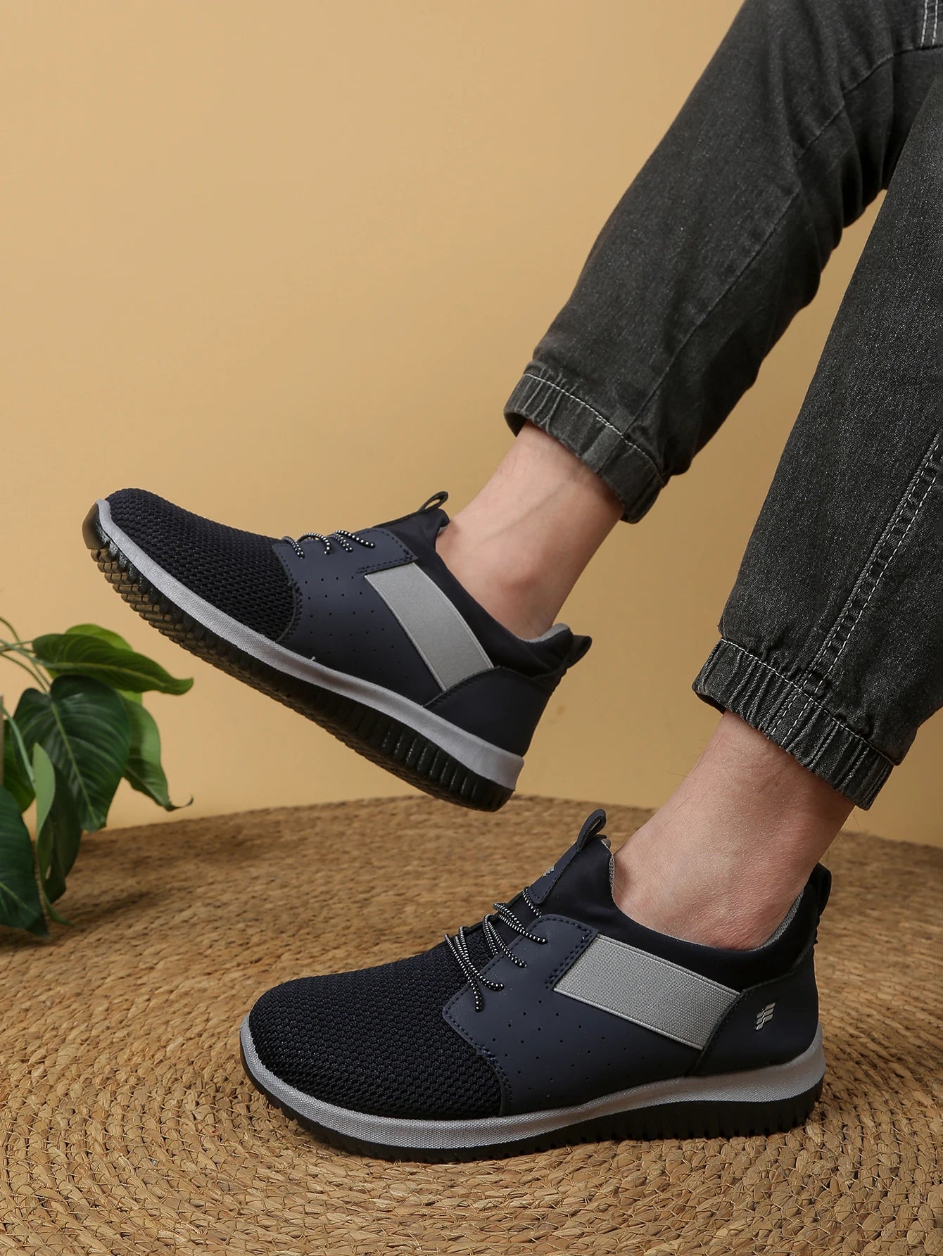 Men's casual shoes, unique and stylish design