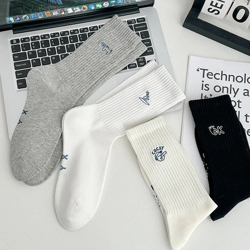 Men's Socks New Embroidery Fashion Solid Color