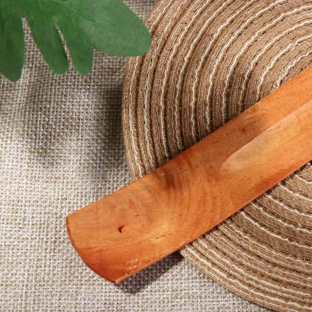 Elegant Pinewood Retro Aromatherapy Accessories