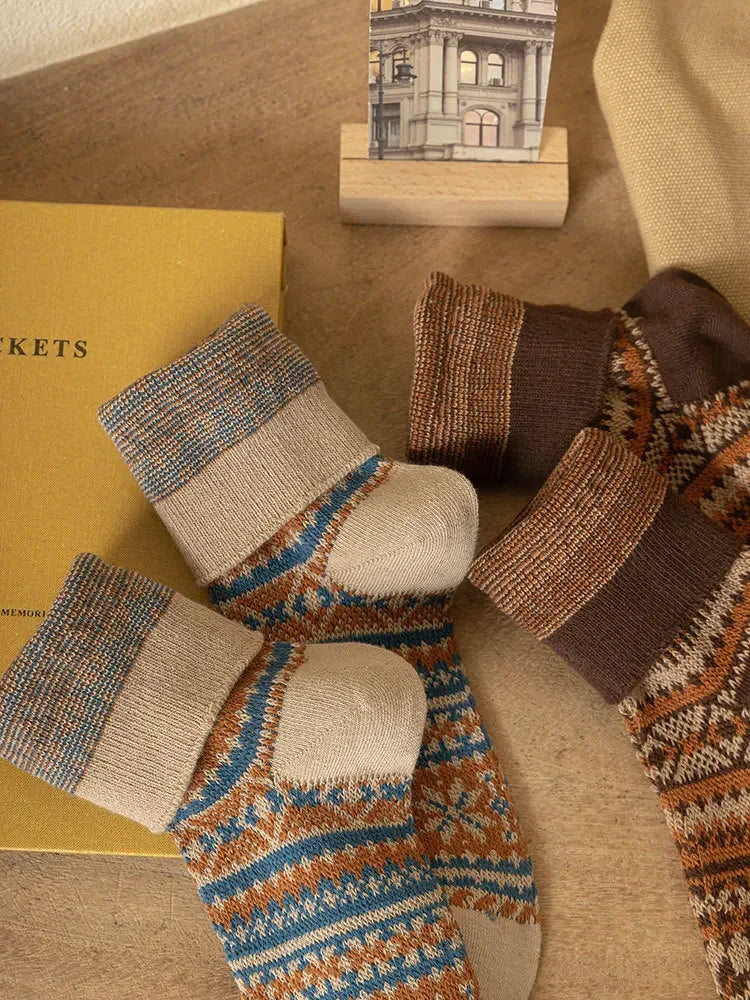 Mens Socks Fashion Retro Geometric Patterns