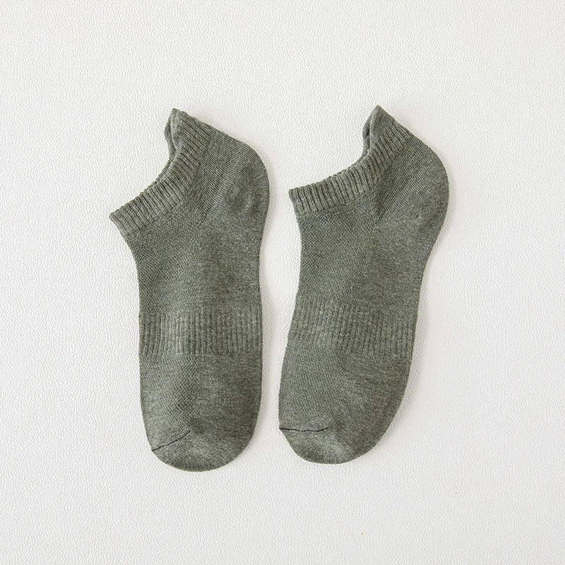 Mens Sport Socks Casual Fashion Solid Color