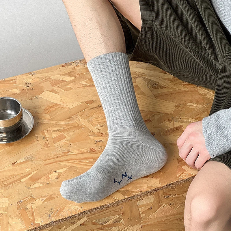 Men's Socks New Embroidery Fashion Solid Color