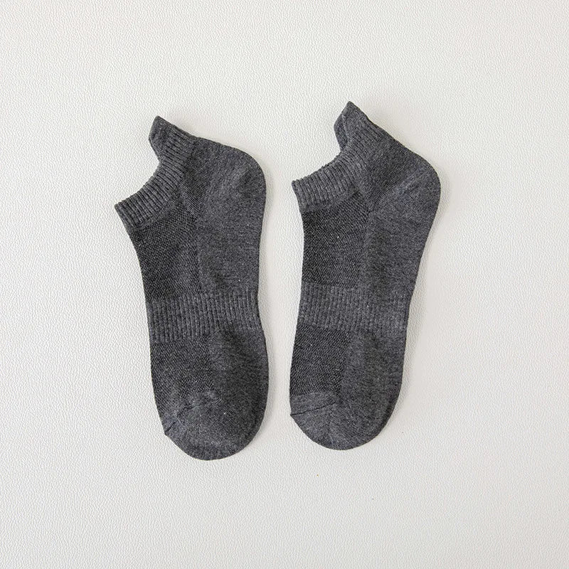 Mens Sport Socks Casual Fashion Solid Color
