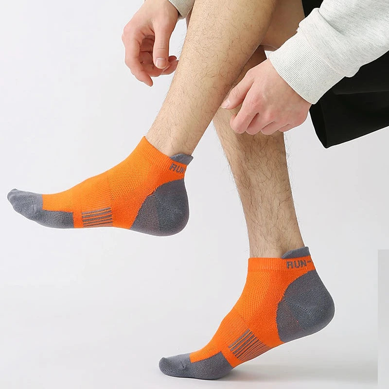 1/5 Pairs Fashionable New Casual and Comfortable Men's Short Socks for Spring Sweat Absorbing Breathable Versatile Men's Socks