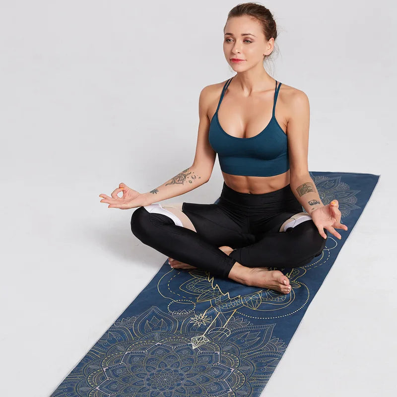 Yoga Mat Towel double-side Velvet Yoga Fitness Isolation Mat