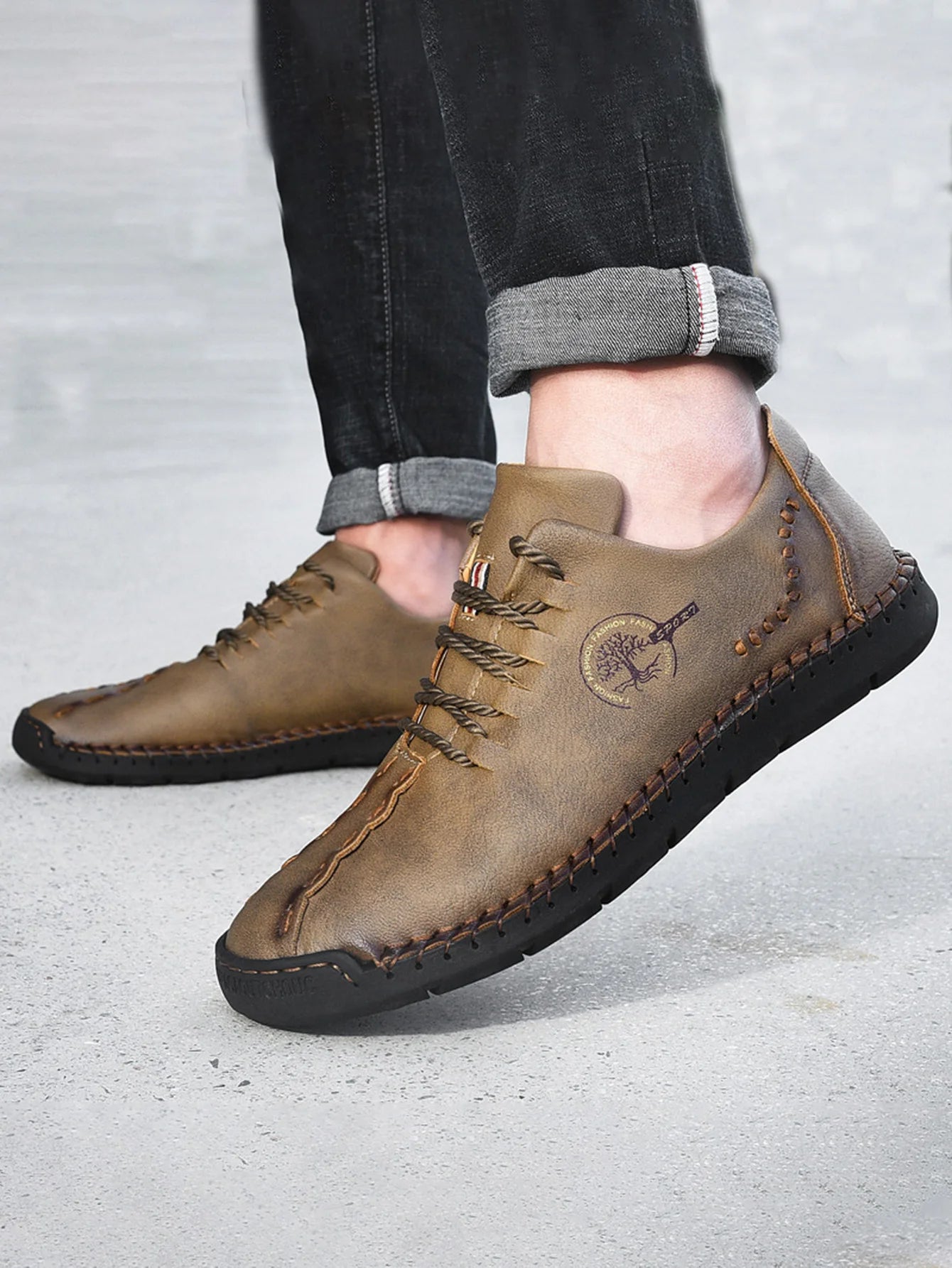 Men's Fashionable Retro Hand-Stitched Casual Shoes