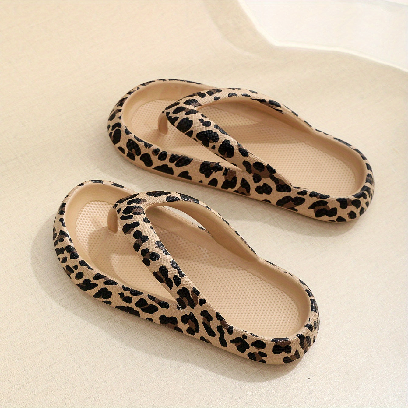Women's Fashion Leopard Print Flip Flops