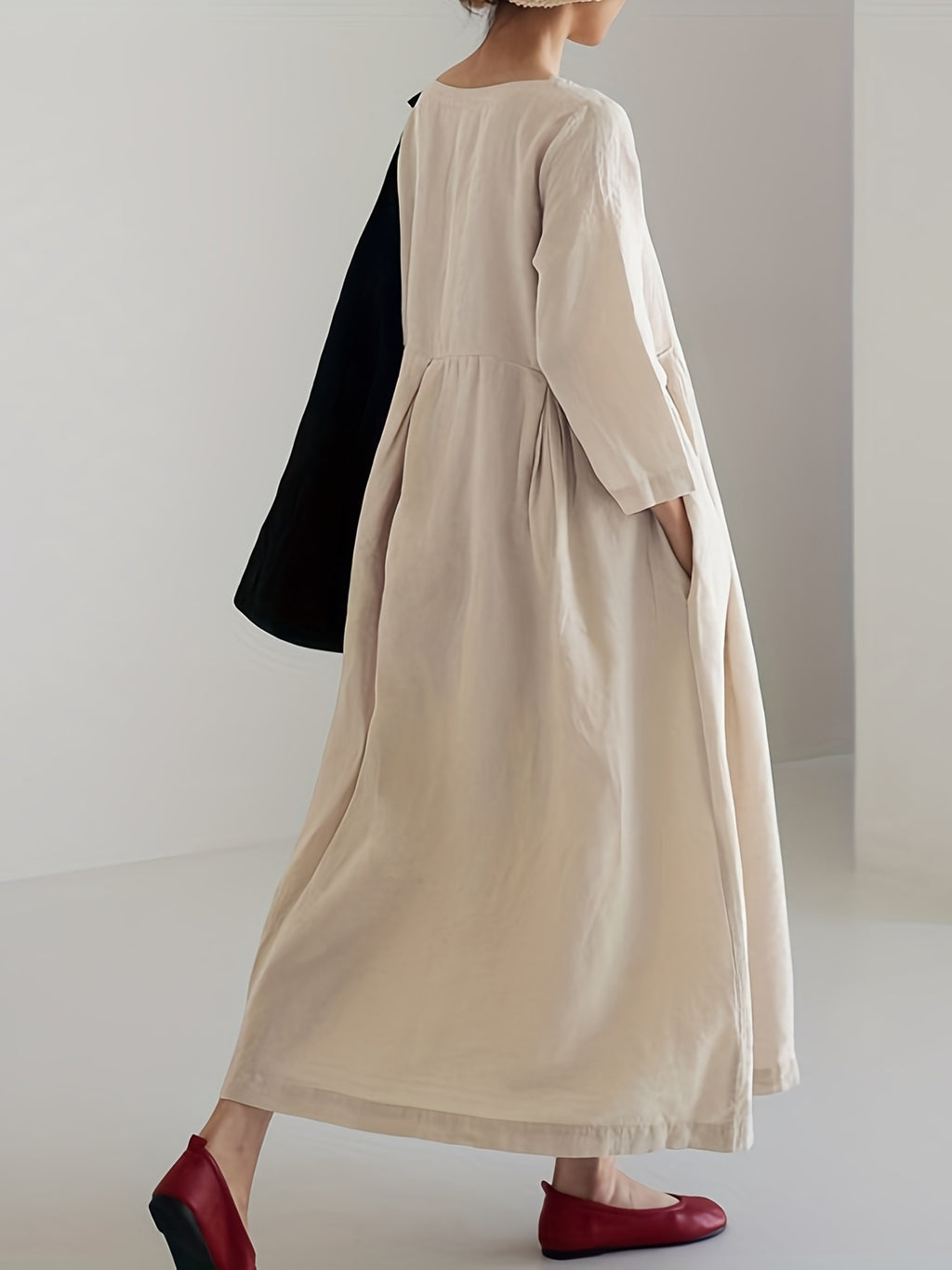 Chic Solid Maxi Dress with Pleated Hem