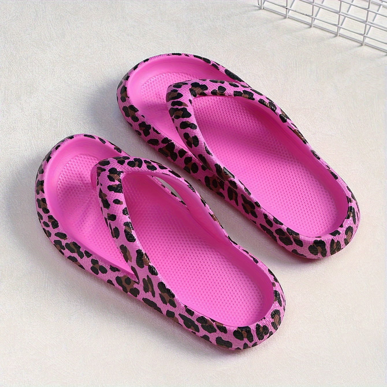 Women's Fashion Leopard Print Flip Flops