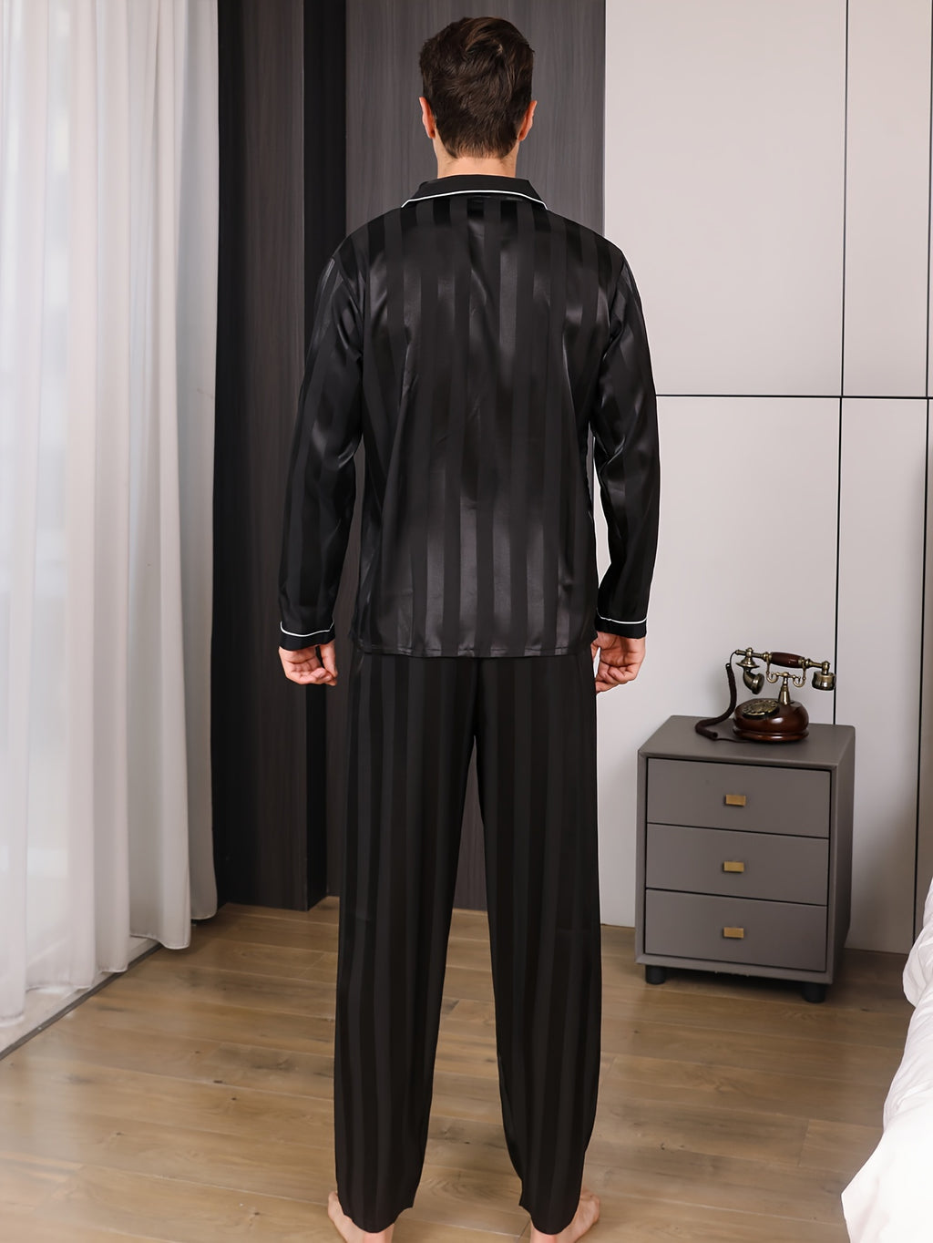 Men's Pajamas Ice Silky Fabric